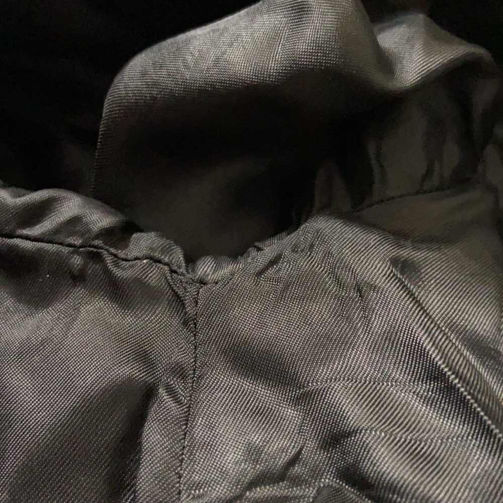 Classic Double-Breasted Blazer in Dark Green - Picture 7 of 10